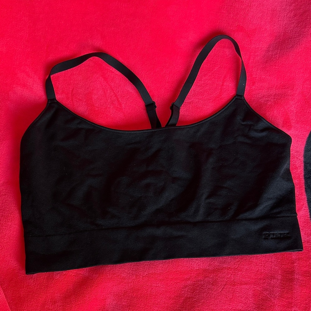 PINK Victoria's Secret Black Sports Bra